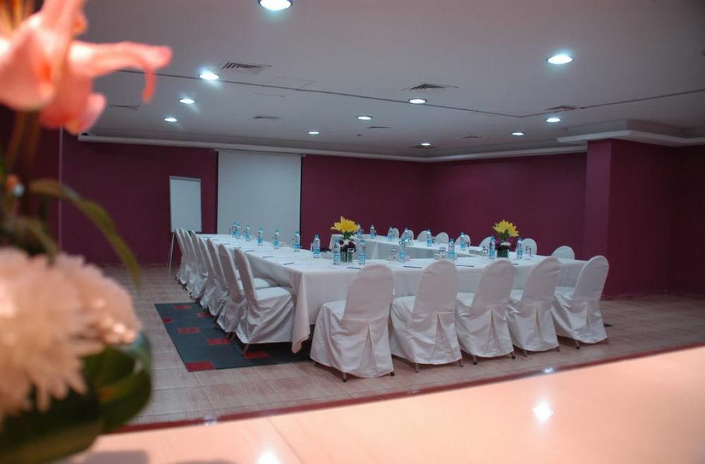 Aquavista Hotel & Suites Akaba Kültér fotó